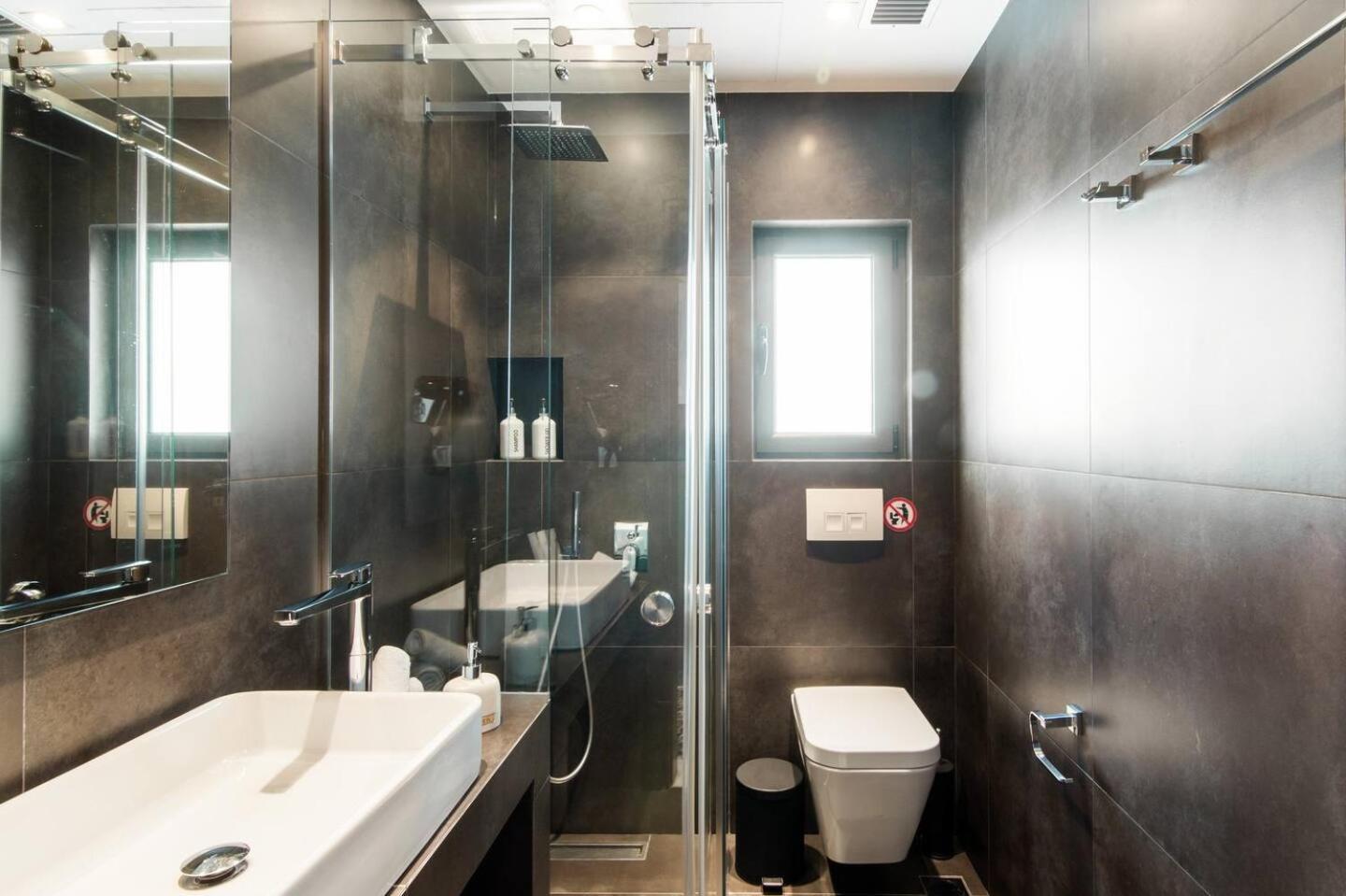 Ma Maison Nο 1, Penthouse, Acropolis And Lycabettus View, Ultra High Speed Internet 300 Mbps, 15' To Acropolis By Metro, 1' From Metro Station 아테네 외부 사진