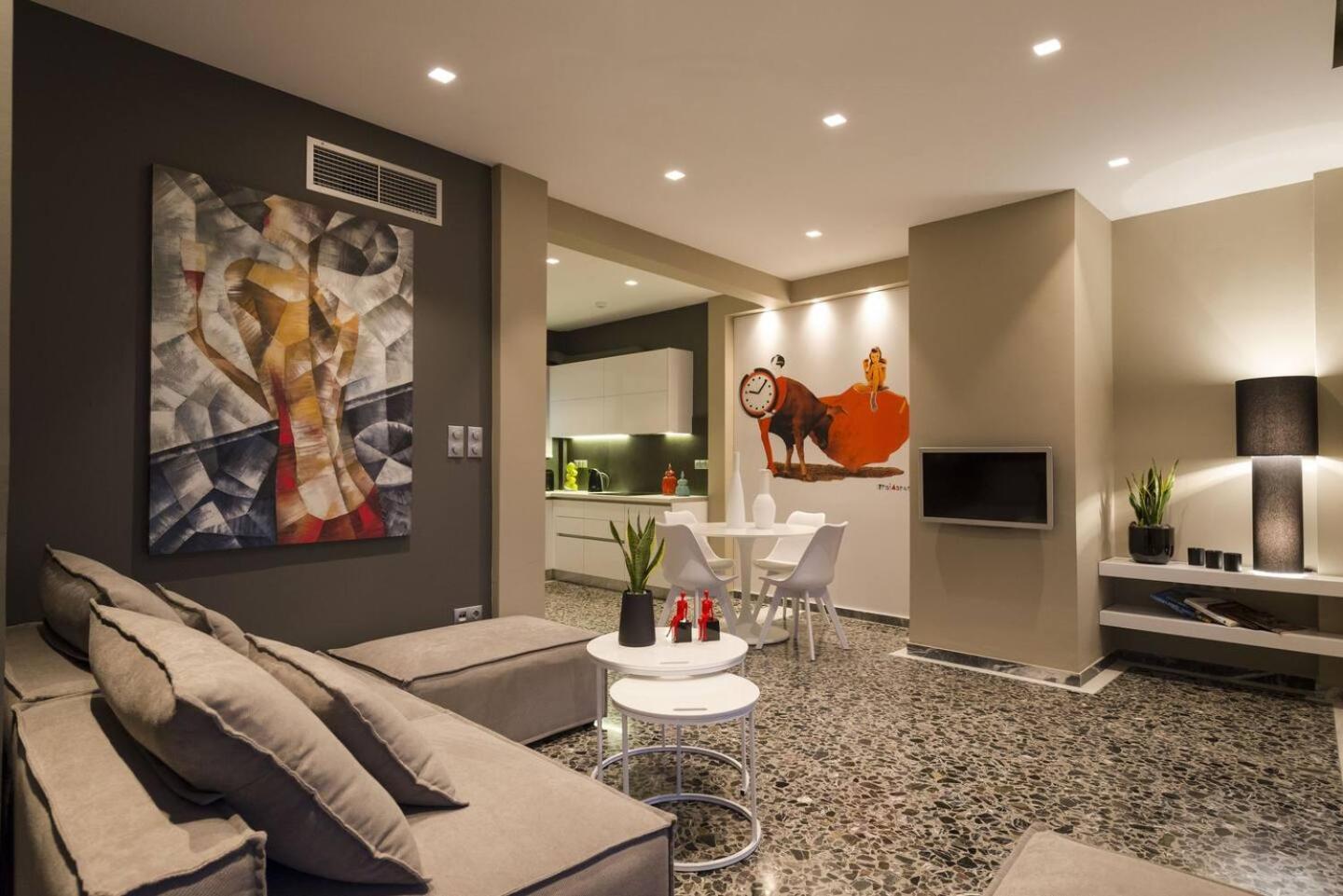 Ma Maison Nο 1, Penthouse, Acropolis And Lycabettus View, Ultra High Speed Internet 300 Mbps, 15' To Acropolis By Metro, 1' From Metro Station 아테네 외부 사진