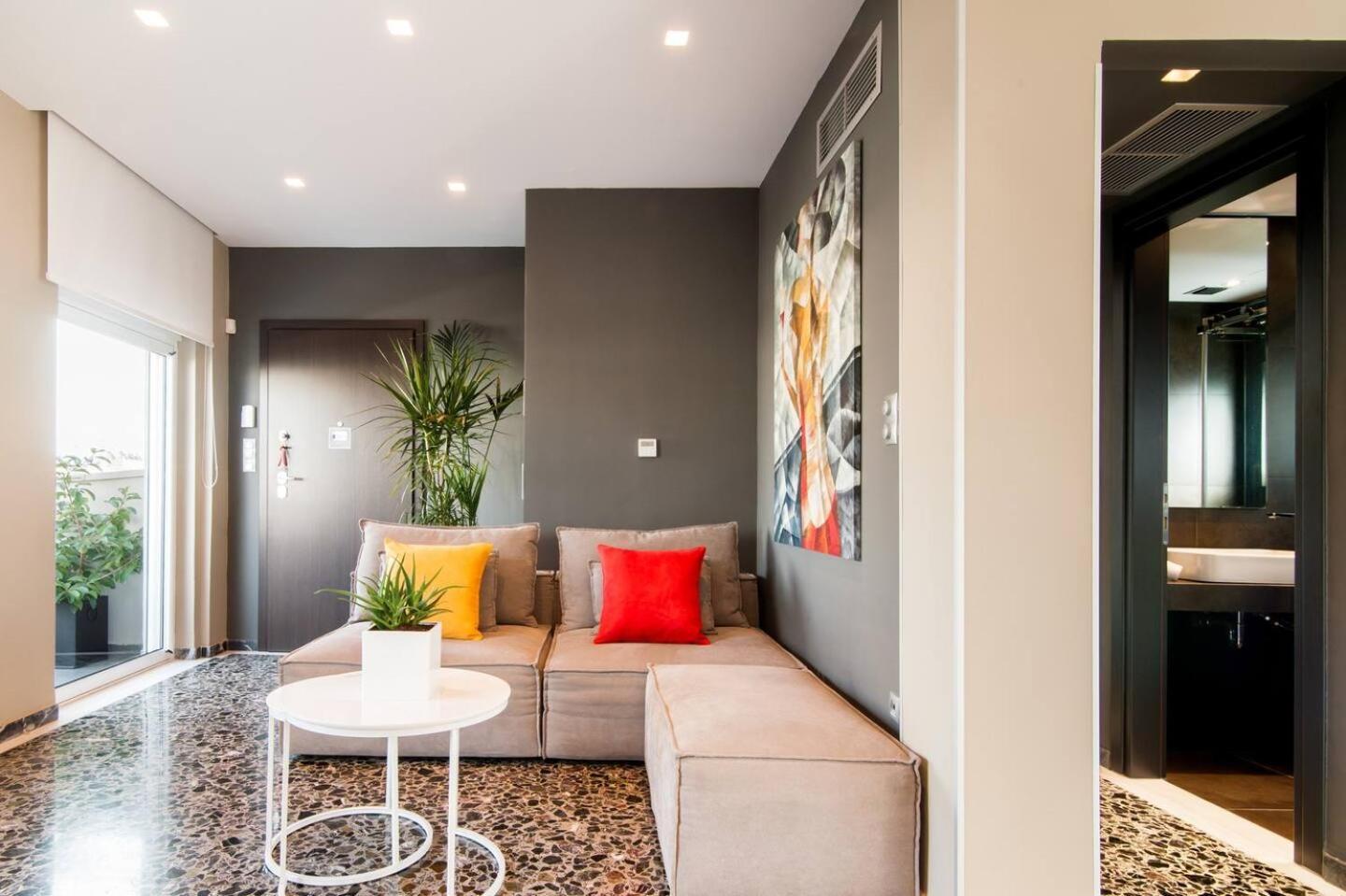 Ma Maison Nο 1, Penthouse, Acropolis And Lycabettus View, Ultra High Speed Internet 300 Mbps, 15' To Acropolis By Metro, 1' From Metro Station 아테네 외부 사진