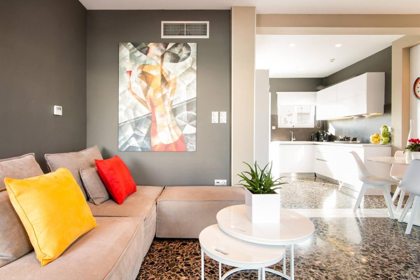 Ma Maison Nο 1, Penthouse, Acropolis And Lycabettus View, Ultra High Speed Internet 300 Mbps, 15' To Acropolis By Metro, 1' From Metro Station 아테네 외부 사진
